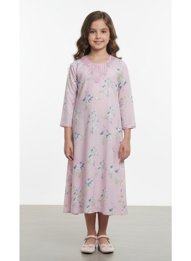 هانا آند سارا جلابية بناتي فيسكوز مطبوعة رقميًا بتصميم زهري مريح للمناسبات - Image 1